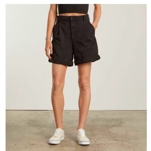 Everlane The Tourist Short 
Black
